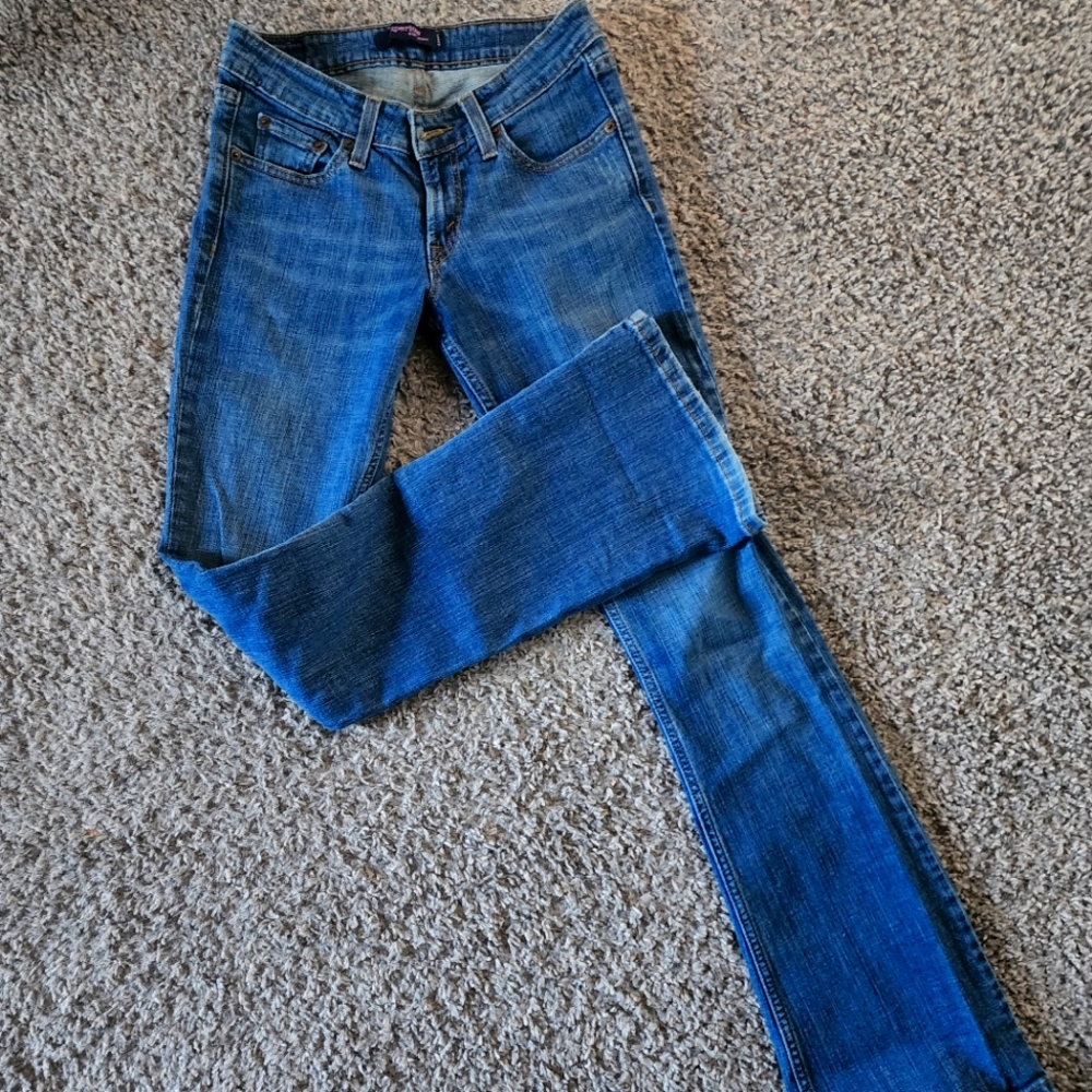 Levi Boot Leg Jean